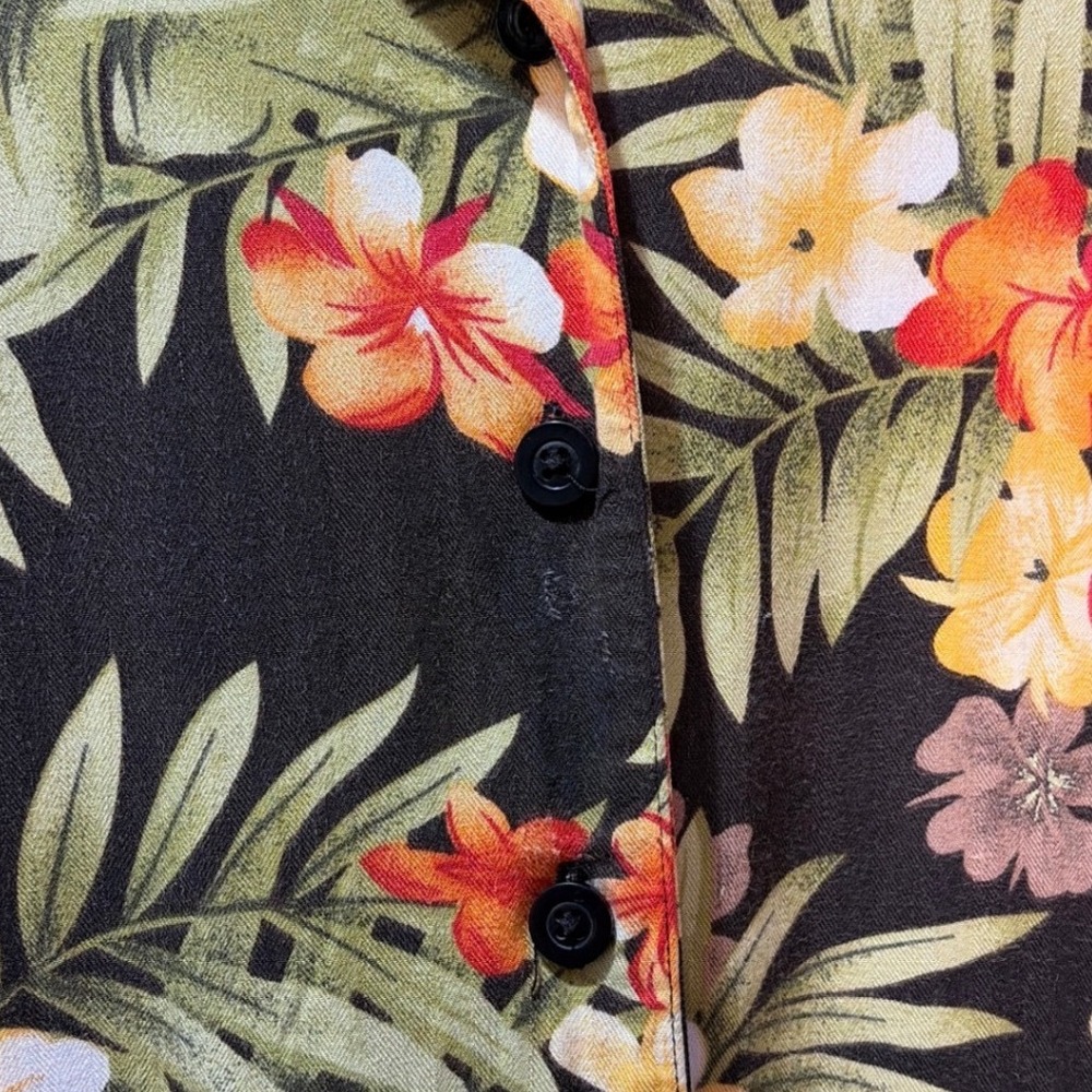 White Stag Womens Tropical Floral Rayon Button Down Shirt Black Large WS511008